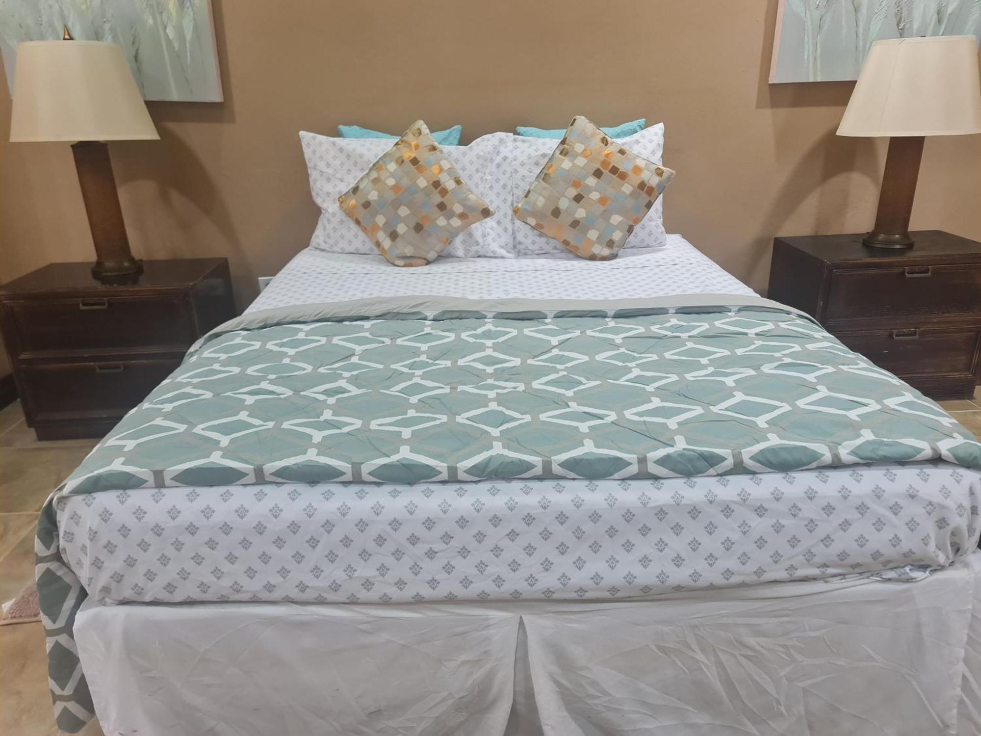 Gm Suites Bed & Breakfast Belmopan Exterior foto